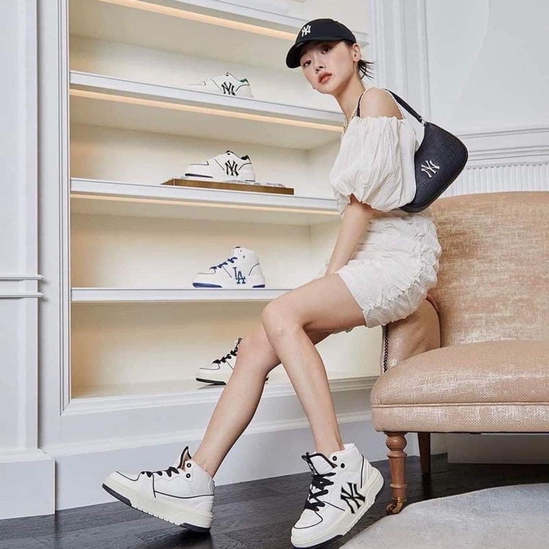 Túi mlb kẹp nách