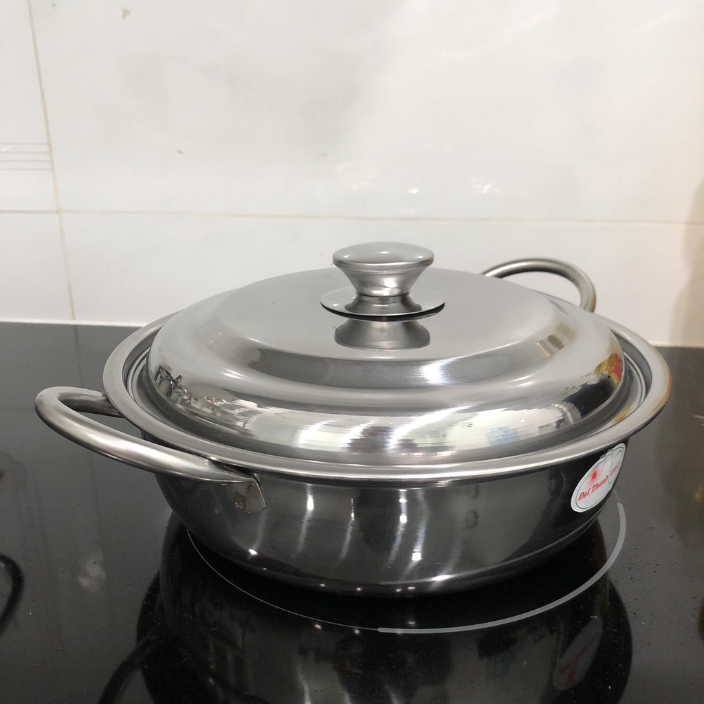 Nồi lẩu 26 CM nắp INox Sử dụng được mọi loại bếp Loại dày Sáng sử dụng cho Gia đình, nhà hàng, quán ăn ....