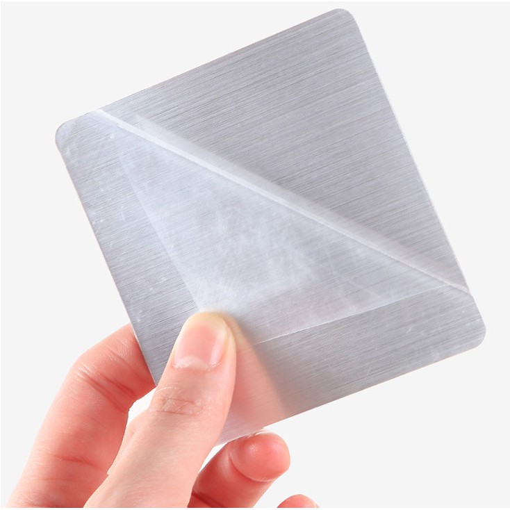 Kệ góc dán tường tiện dụng IN72(giao màu ngẫu nhiên)