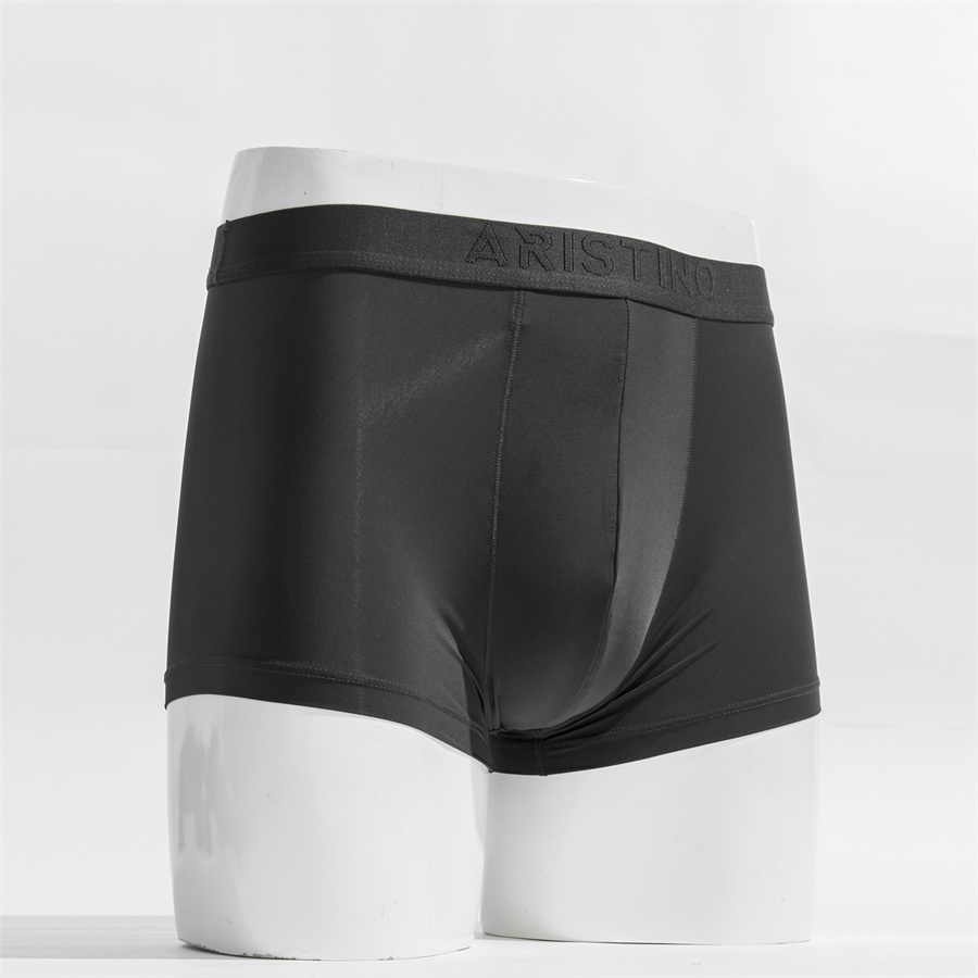Quần lót nam ARISTINO dáng boxer, thiết kế không đường may tinh tế, chất liệu co giãn, thấm hút mồ hôi - ABX061