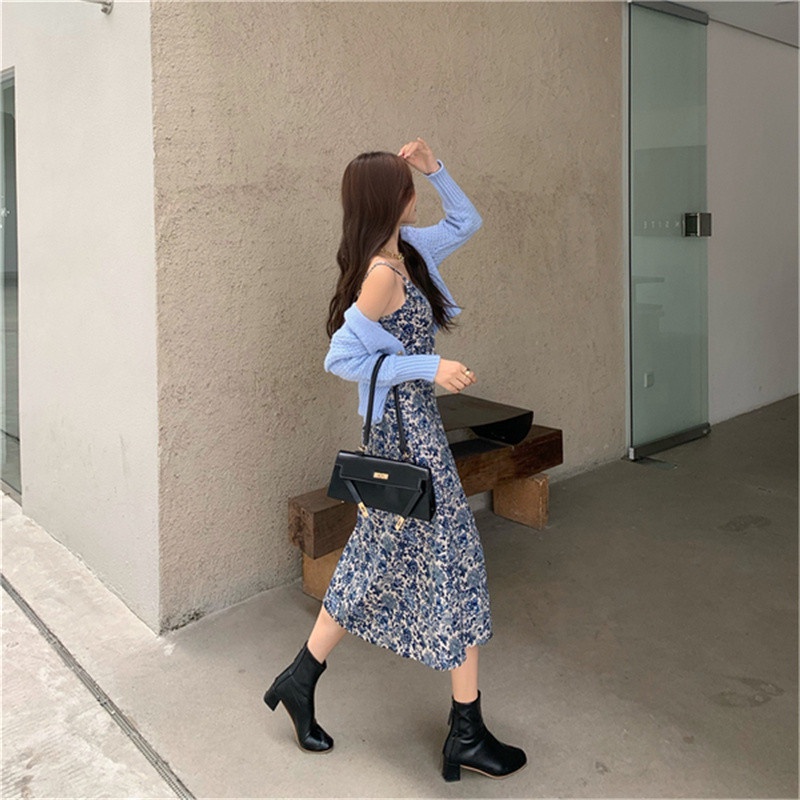 Đầm Hai Dây Dáng Ôm In Hoa Phong Cách Pháp Cổ Điển Thời Trang Xuân Thu 2021