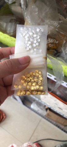 10k=1 túi= 1 loại mẫu