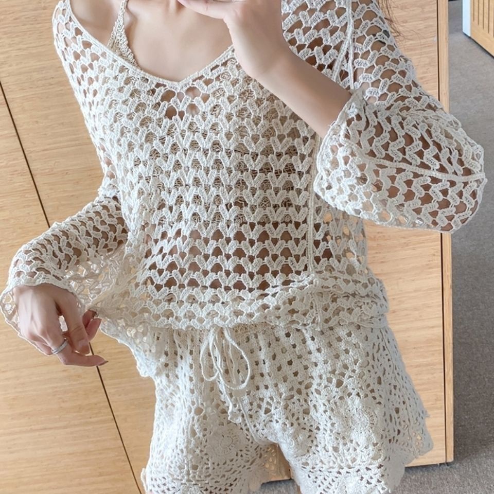 Set Ren Bikini Đi Biển 2 Mảnh Áo Choàng Len Móc Tay Dài Cổ Tròn Kiểu 12 | Smide Clothing