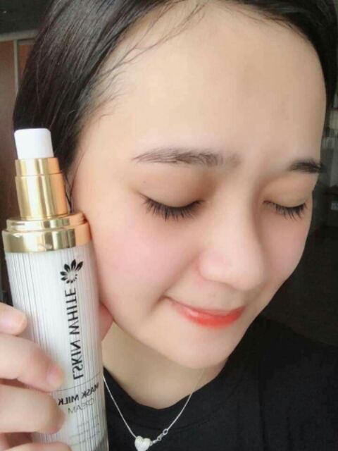 Ủ trắng mặt kén tằm LSskin white | BigBuy360 - bigbuy360.vn