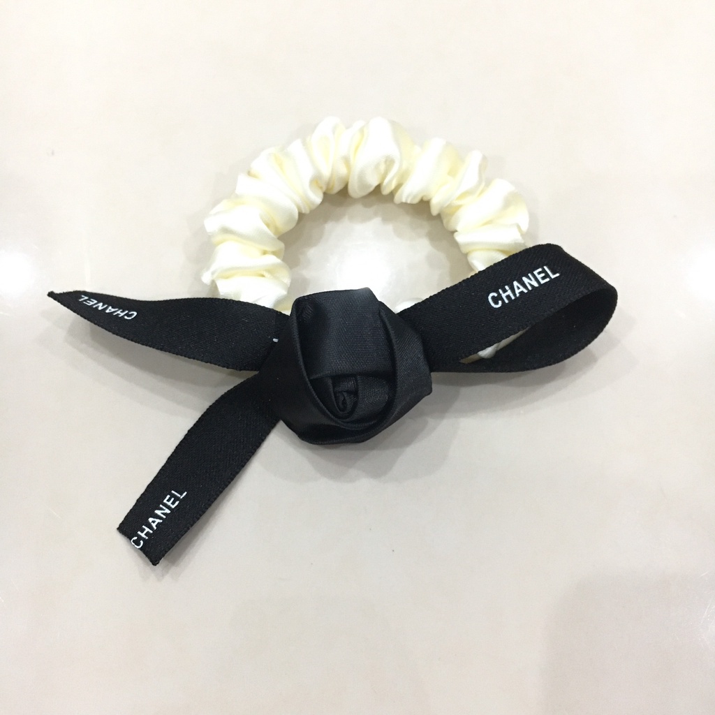 Dây Buộc Tóc Gắn Hoa Hồng Tiệm Thêu Việt Phong Cách Retro