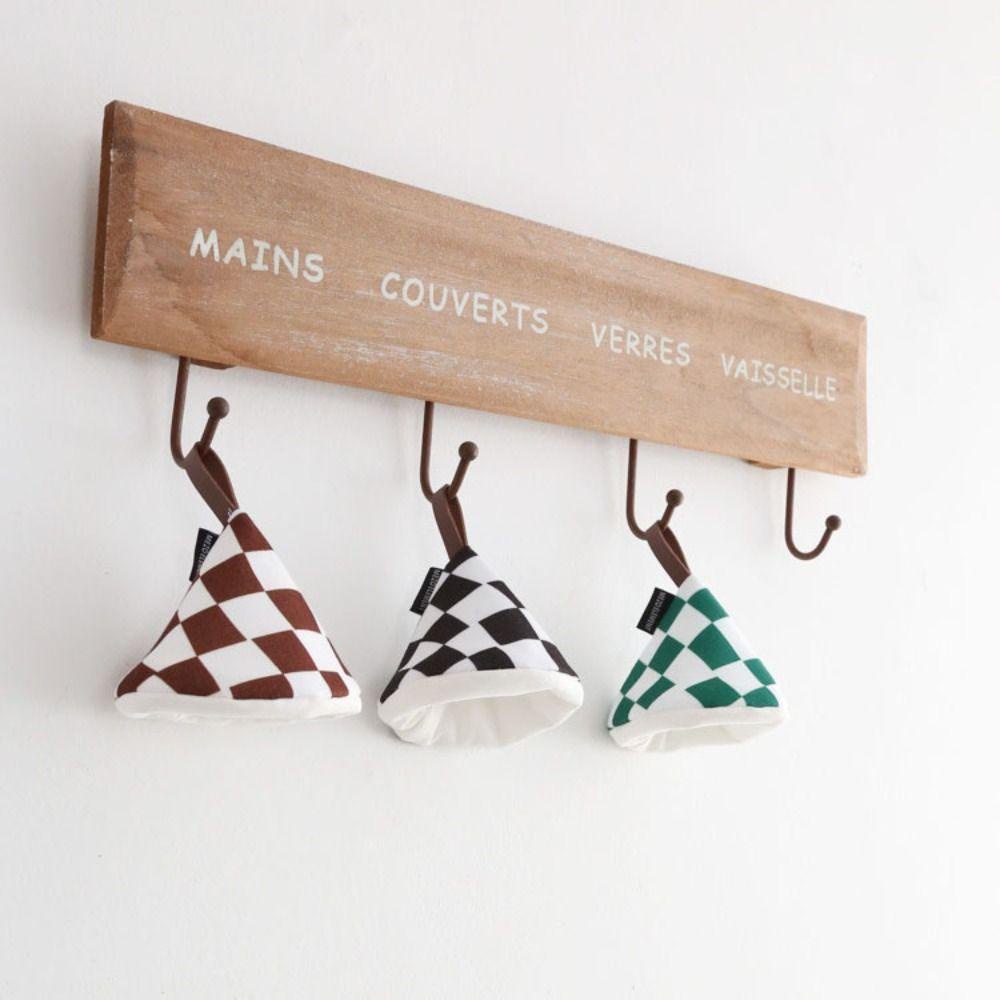 Kẹp Nhấc Nồi Tráng Men Chống Bỏng Kèm Dây Treo Tiện Dụng Cho Nhà Bếp Ốp