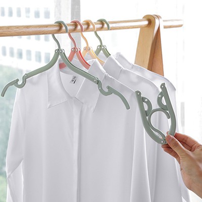Móc nhựa treo quần áo gấp gọn thông minh Store4girls