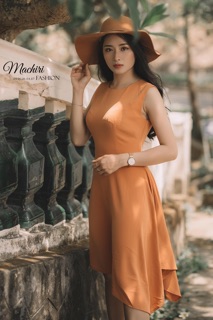 Đầm dạo phố
