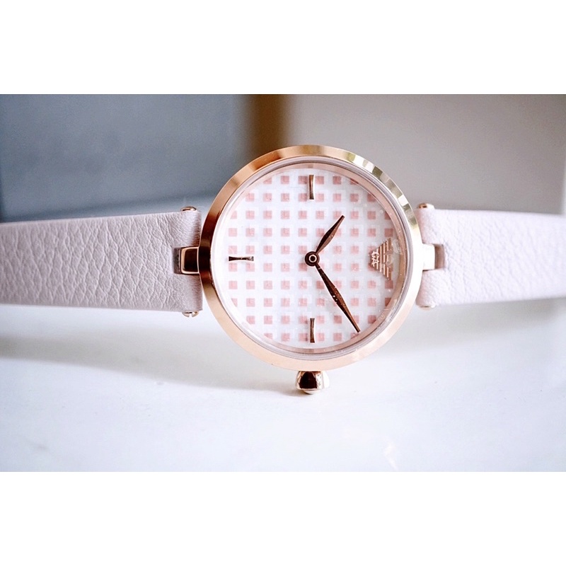 Đồng Hồ Nữ Armani