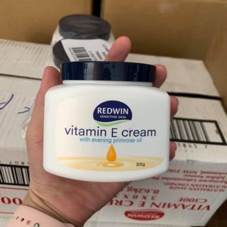 Kem dưỡng vitamin E  Redwin Úc 300g / 400g