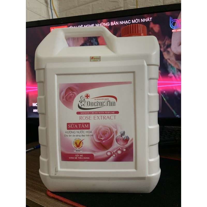 DẦU GỘI, SỮA TẮM HƯƠNG NƯỚC HOA DÀNH CHO NHÀ NGHỈ KHÁCH SẠN(can lớn 10lit)