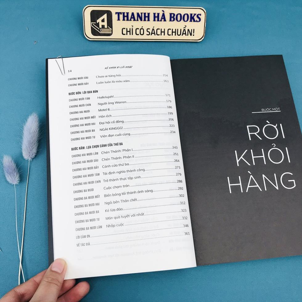 Sách - Kẻ Khôn Đi Lối Khác - The Third Door (Tái bản 2021) [AlphaBooks]