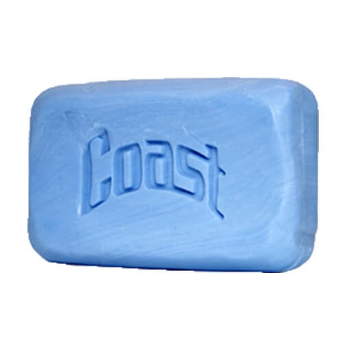 Bốn cục xà bông Coast của Mỹ.