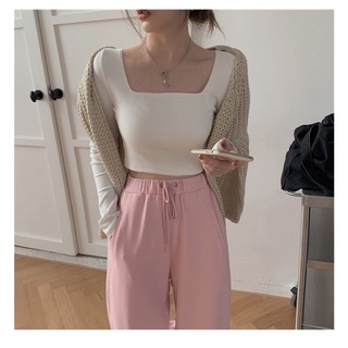 Áo croptop dài tay cổ vuông