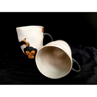 Cốc méo OANH GIA AUTHENTIC BAT TRANG - Họa tiết thủ công vẽ khỉ biểu cảm