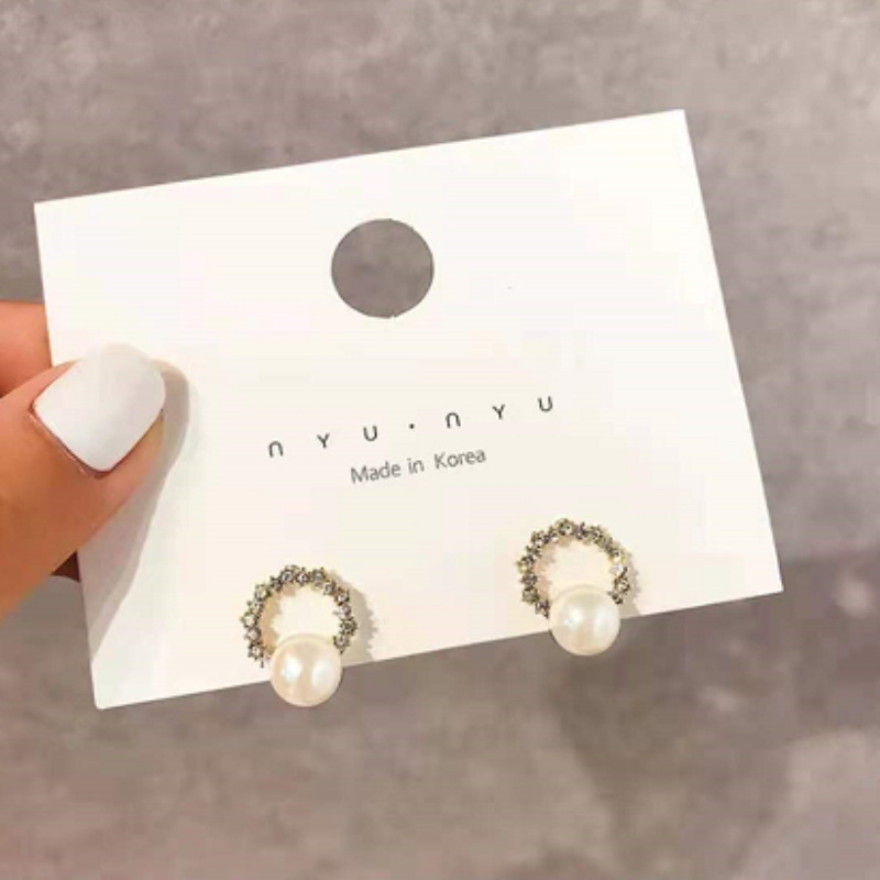 Khuyên tai nhỏ phong cách Hàn Quốc thời trang xinh xắn