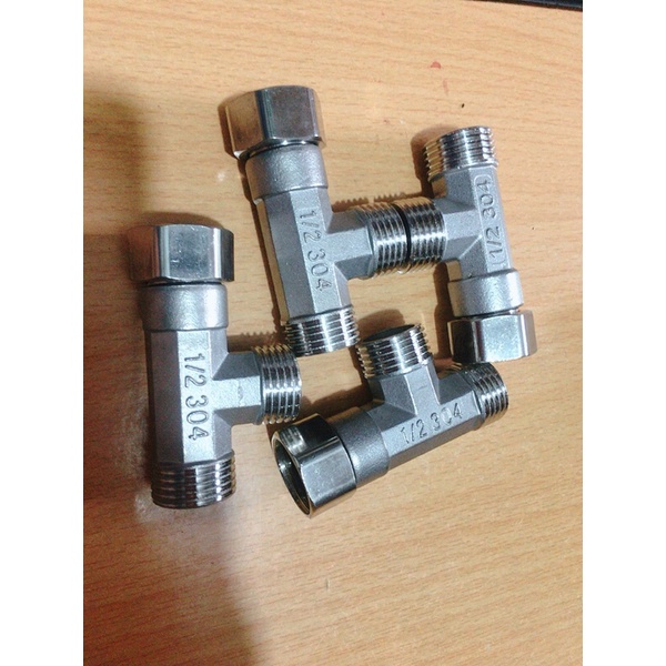 Tê rắc co inox 15 (ren 21), tê 2 đầu ren ngoài 1 đầu vặn ốc inox 15