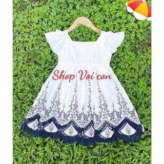 Váy trắng thêu ren