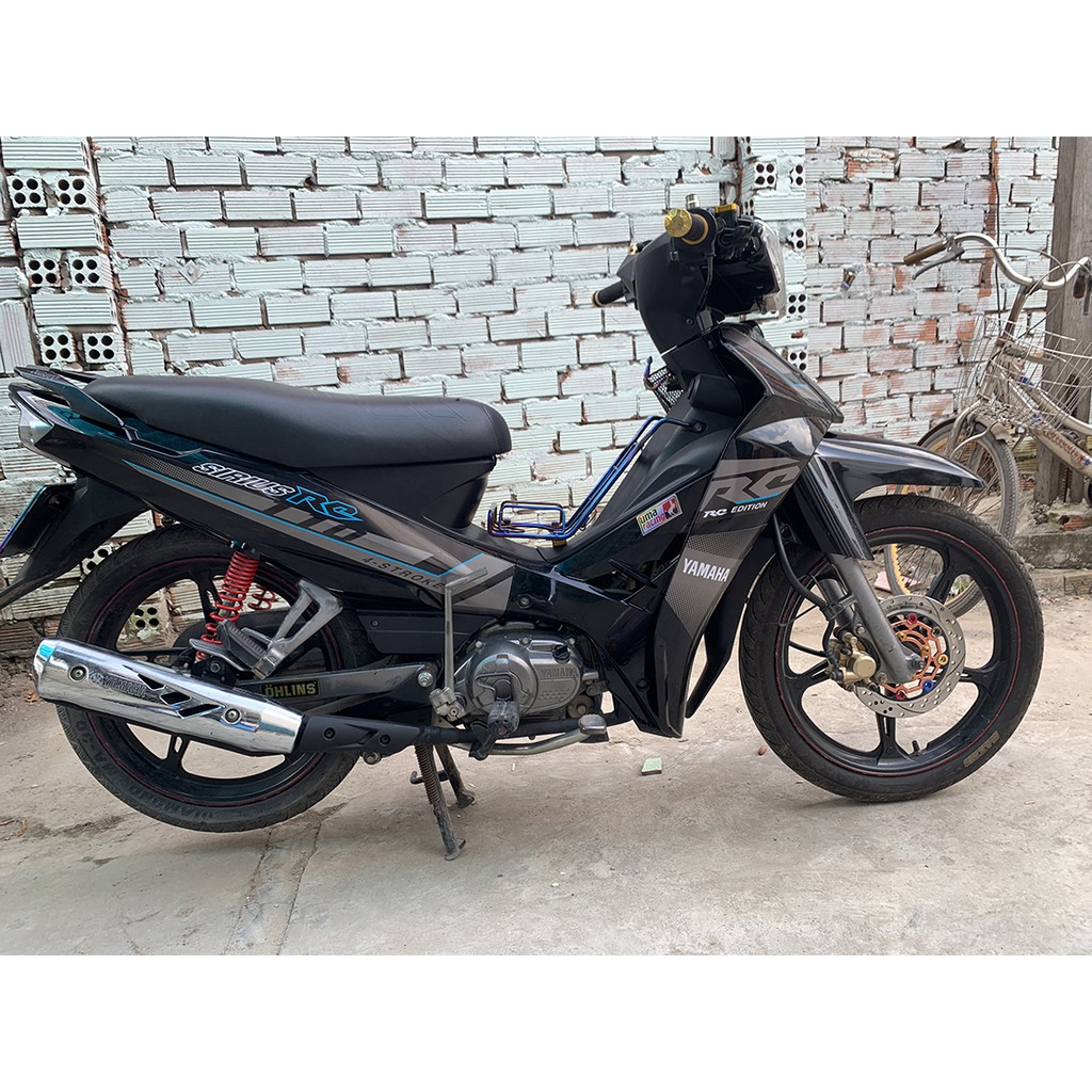 Tem sirius 110 RC xám đen xanh 2017