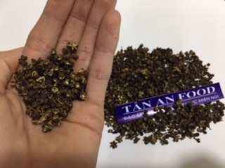 Combo: 100g hạt dổi + 300g hạt mắc khén