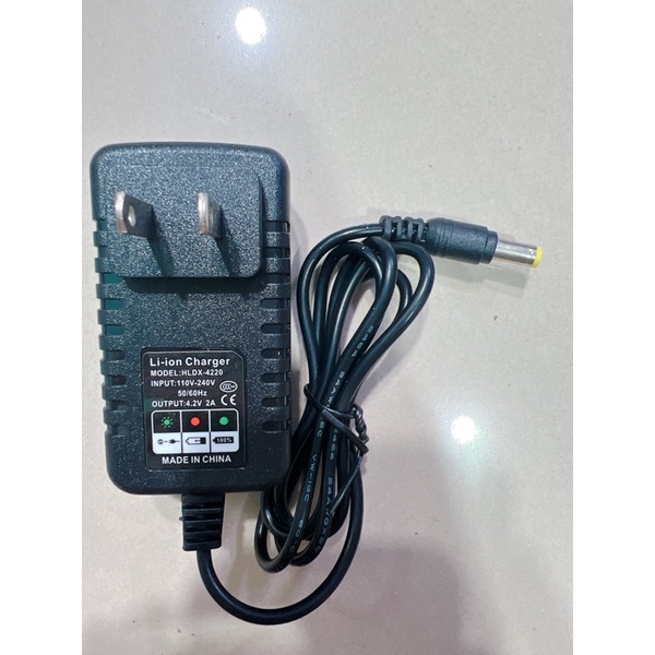 Sạc 1s 4.2v 2A HLDX -4220