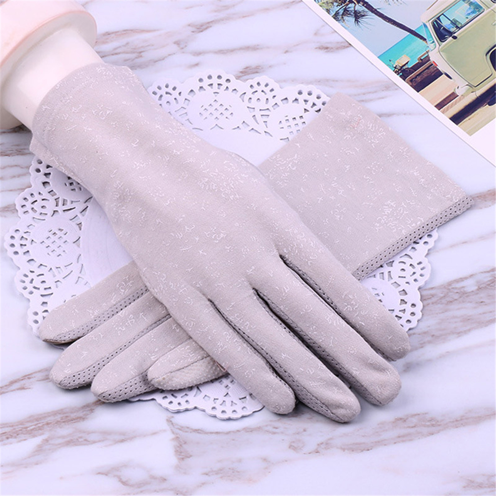 Găng tay cotton chống trượt in hoa văn thời trang dành cho nữ