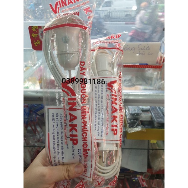 Đui đèn liền dây có công tắc và phích cắm dài 3M và 5M VINAKIP
