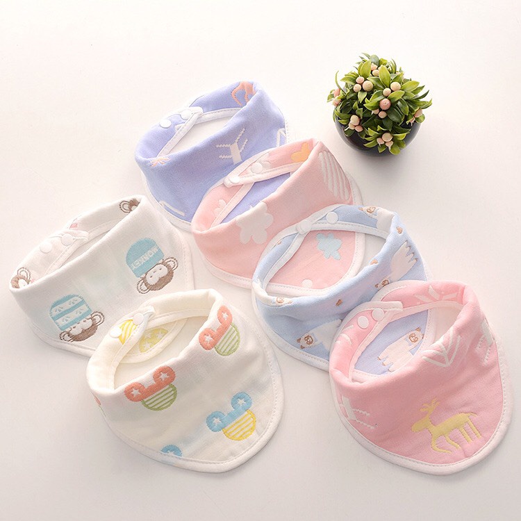 Yếm xô tam giác 6 lớp có cúc bấm dành cho bé - Y24