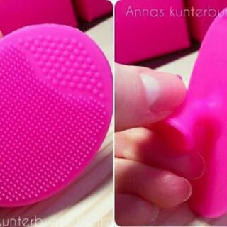 Miếng rửa mặt silicon Ebelin Đức