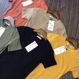 Váy body Zara