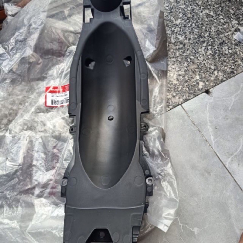 chắn bùn gầm sau honda sonic 150r