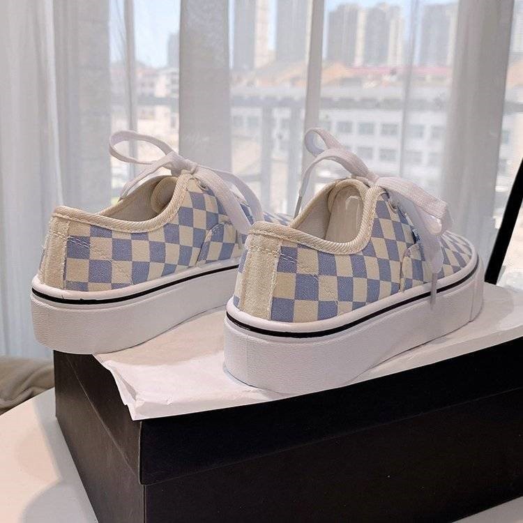 Giày Vải Dây Buộc Kẻ Caro Xanh Trắng Siêu HOT
