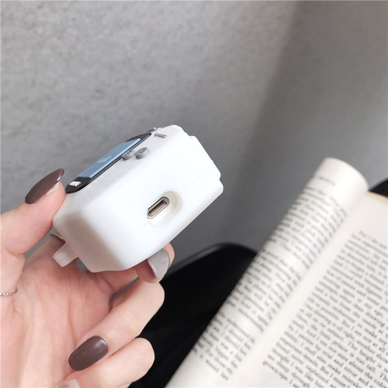 Bao Case Cho Airpods 1/ Airpods 2 / Airpods Pro Hình Máy Chơi GameBoy Advance.