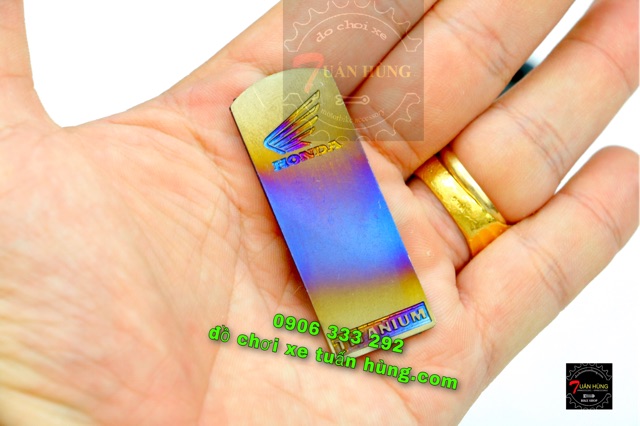 Miếng titan dán smk vario150  - miếng dán remot vario150 - đồ chơi xe vario 150