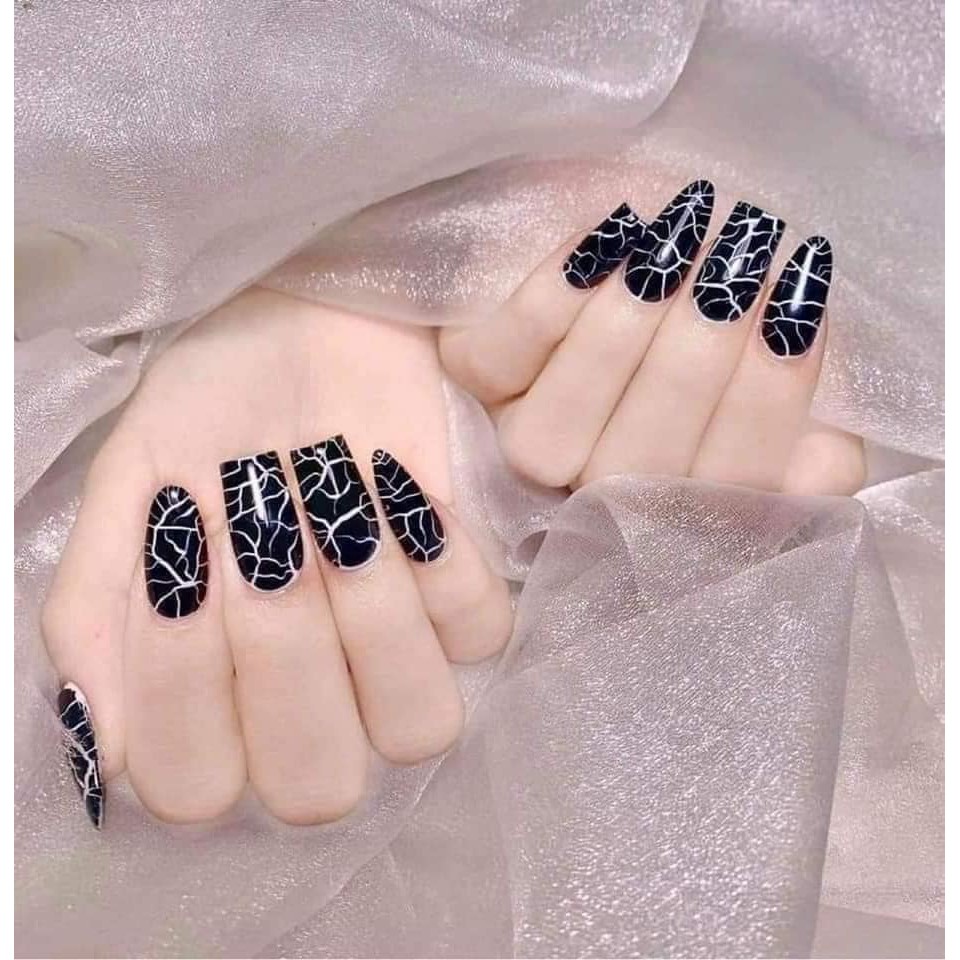Sơn Nứt Đen, Trắng Làm Nail