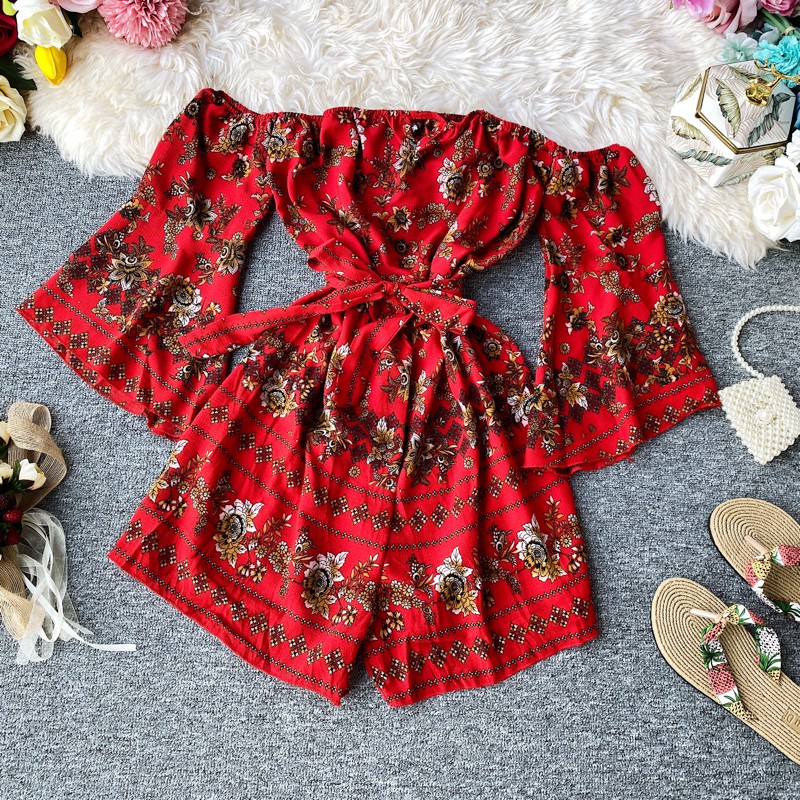 Jumpsuit, đồ bay trễ vai tay rộng họa tiết