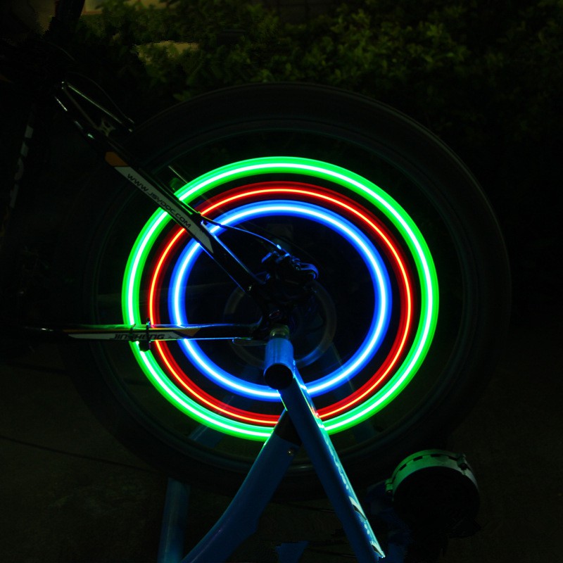 Đèn led gắn căm xe đạp leo núi an toàn ban đêm tiện lợi