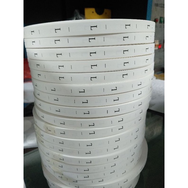 Cuộn mác size, Mác số quần áo chất liệu vải giấy,mực in sắc nét.