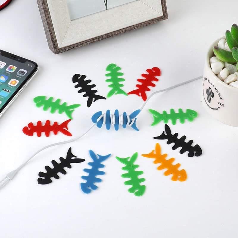 Dụng cụ cố định dây cáp sạc tai nghe hình xương cá