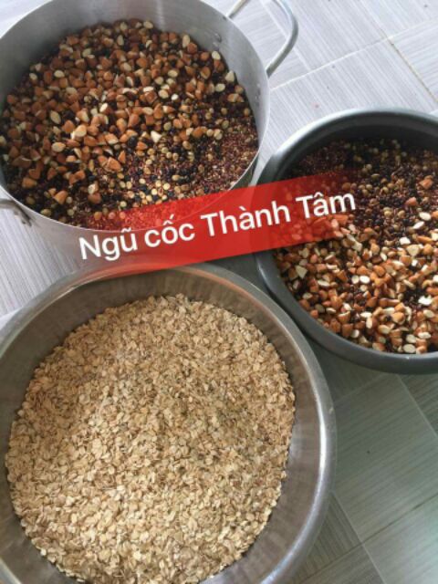 (Mua 2kg được tặng 1 lọ tinh dầu tràm 10ml)ngũ cốc lợi sữa chuyên lợi sữa Thành Tâm có hạnh nhân, hạt chia, óc chó,..