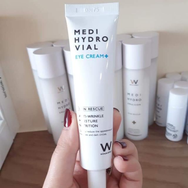 Kem mắt Wonjin effect medi hydro 30g