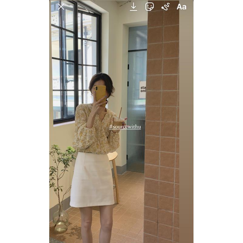 Áo Sơ Mi Cổ Chữ V Xếp Ly Tay Phồng Mẫu Mới 2022