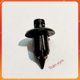 Ốc bấm dàn áo xe star x/sr (4 con)