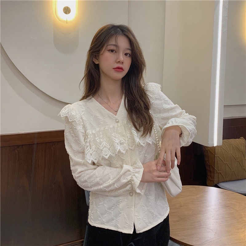 Áo Sơ Mi Nữ Vải Ren Voan Dày Nhăn Màu Trắng Be Cổ Bèo Tay Phồng Loe Nhẹ Nhàng Sang Trọng Tiểu Thư Hàn Quốc Hàng Loại 1 | BigBuy360 - bigbuy360.vn