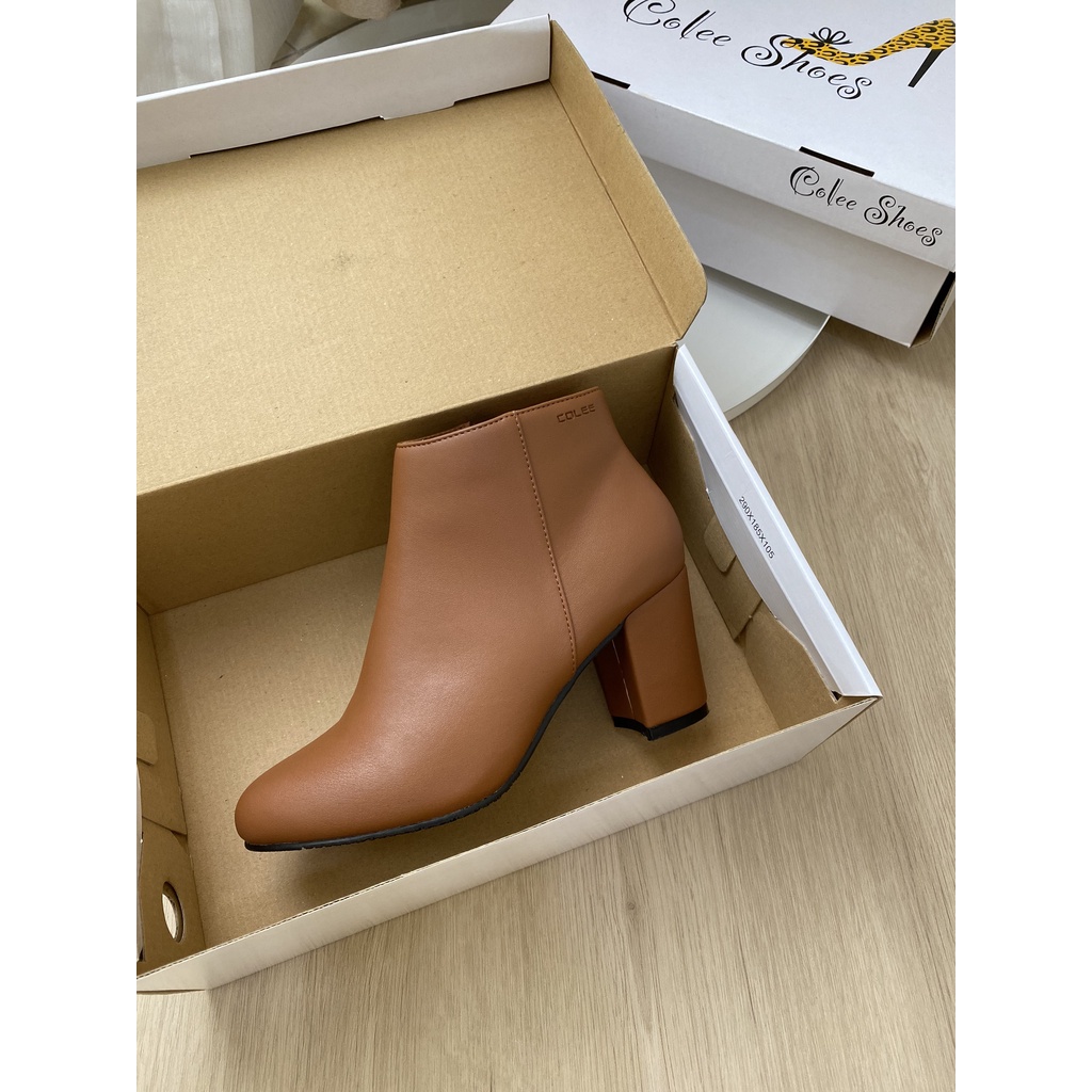 Giày Boot Nữ COLEE Basic Da Trơn 7p VNXK