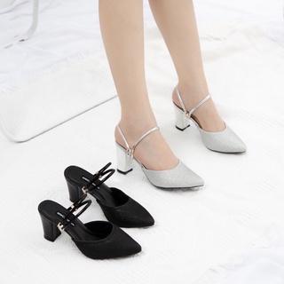 Giày bít mũi 5 và 7 phân kim tuyến mang 2 kiểu