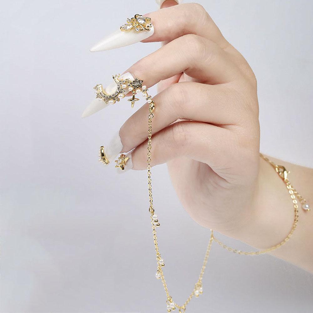 Vòng Tay Chuỗi Hạt Đính Mặt Trăng Thời Trang Cho Nữ