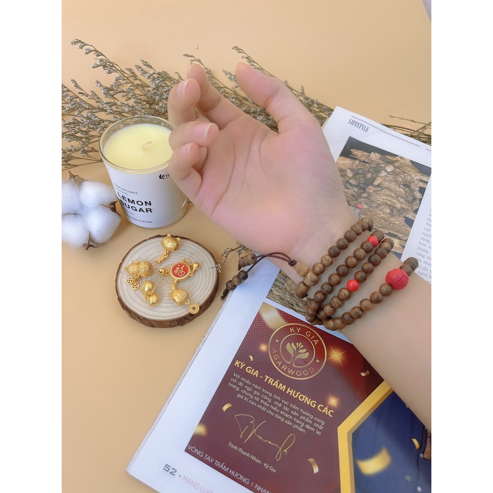 Vòng Tay Tràm Hương Kỳ Gia 108 Hạt 6 Li Charm Sen Chu Sa