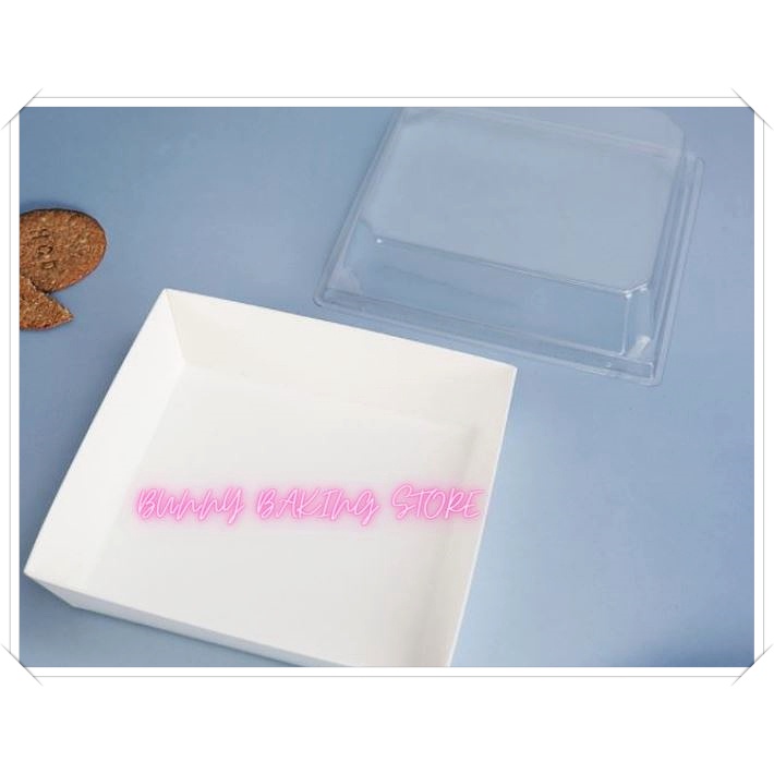 Hộp giấy kraft vuông chuyên dụng đựng bánh ngọt hoặc thức ăn màu trắng, vàng da bò