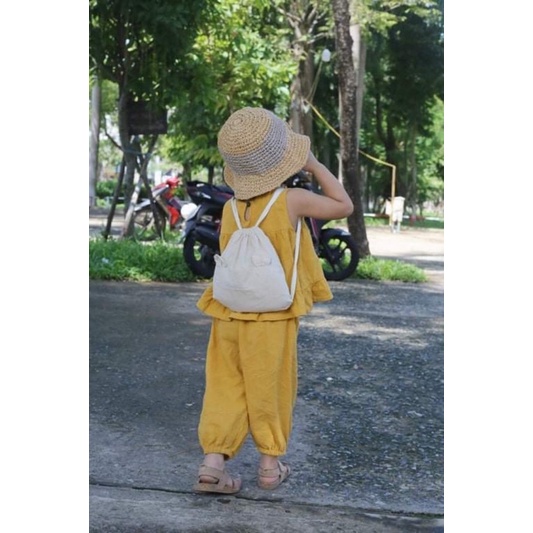 Set bộ quần áo sát nách thiết kế đơn giản quần bo chun chất liệu linen cotton cho bé từ 1 2 3 4 5 6 7 8 9 tuổi Chutbaby